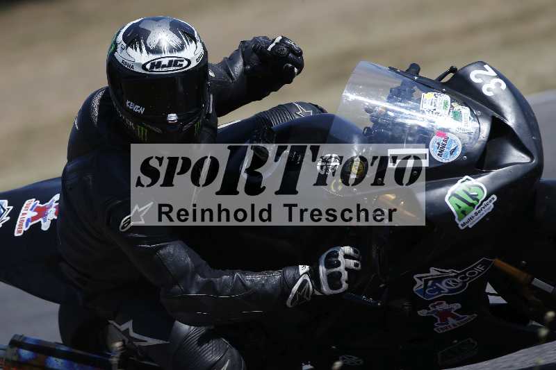 /Archiv-2023/28 05.06.2023 Moto Club Anneau du Rhin/vert-medium/1